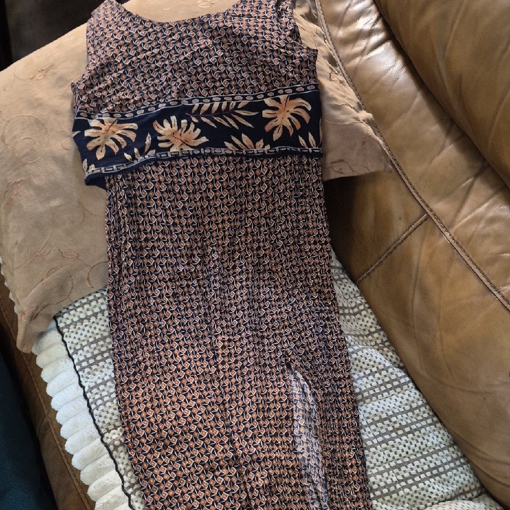 Sleeveless Navy and Tan Printed Maxi Dress with Floral Waistband